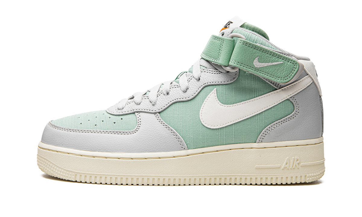 Air Force 1 Mid '07 LX "Grey Fog Enamel Green" DQ8766 002