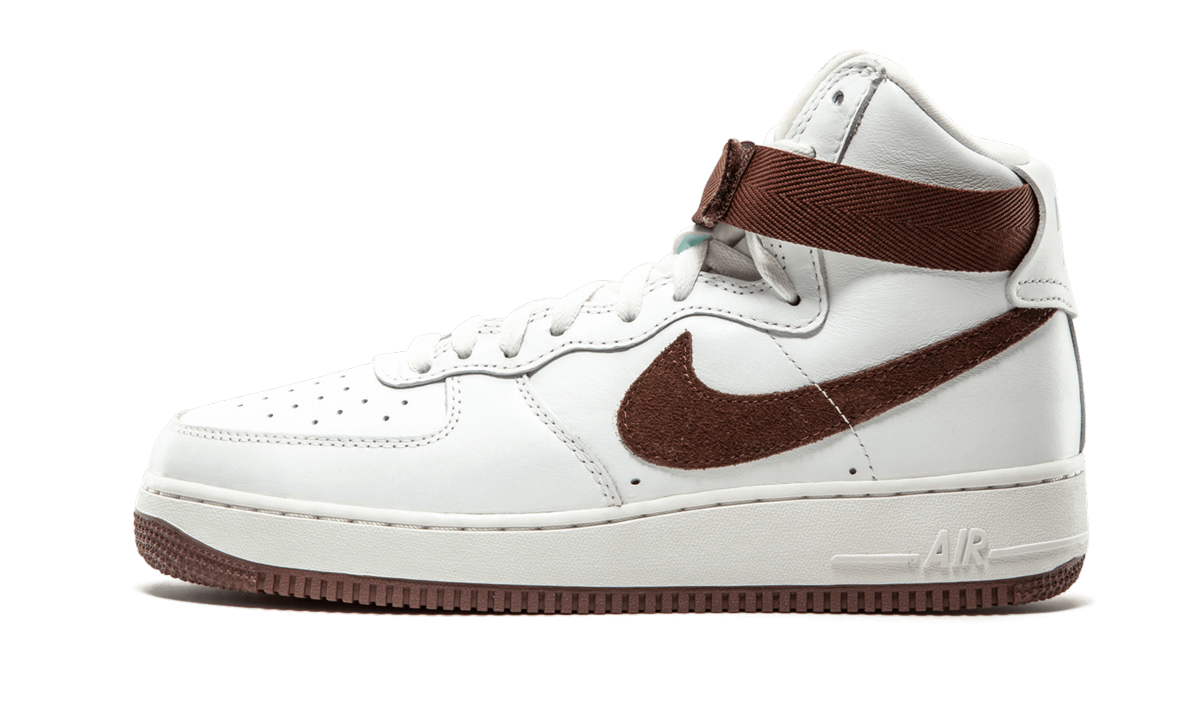 Air Force 1 HI Retro QS "White Chocolate" 743546 102
