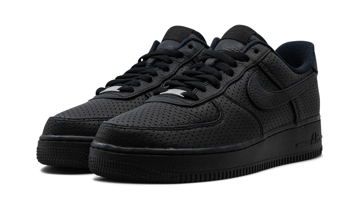 Air Force 1 Low SP "Triple Black Perforated" HF8189 001
