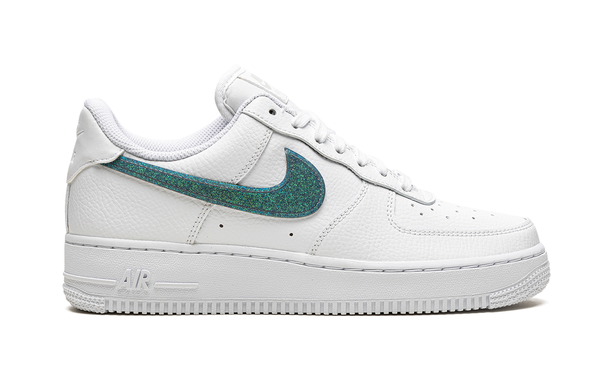AIR FORCE 1 '07 ESS WMNS "Glitter Swoosh - Celery" DH4407 100