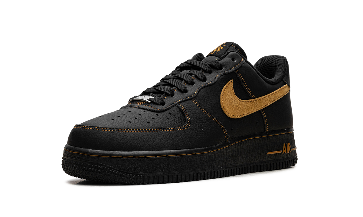 Air Force 1 Low '07 LV8 "Black Desert Ochre" HQ2037 003
