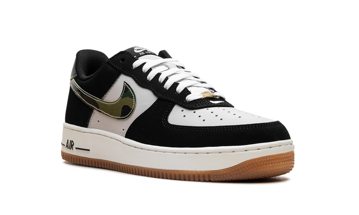 Air Force 1 Low '07 LV8 "Black Patent Camo Swoosh" HQ1967 100