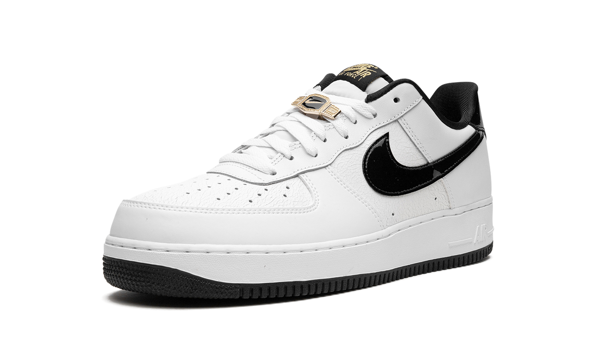 Air Force 1 07 LV8 EMB "World Champ" DR9866 100
