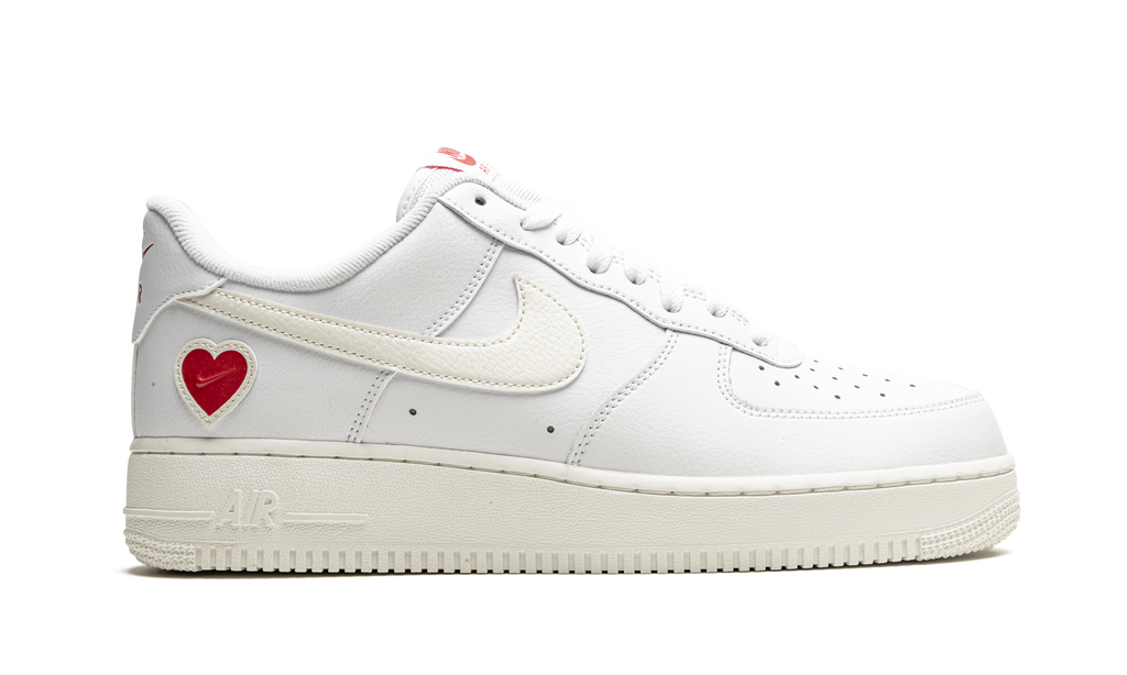 Air Force 1 Low "Valentines Day 2021" DD7117 100