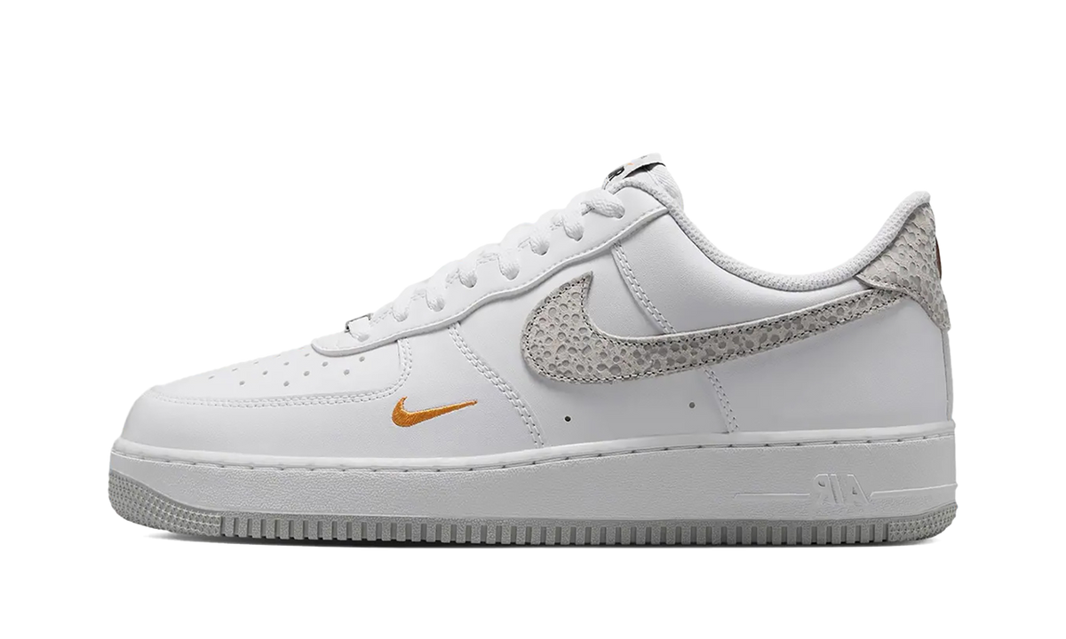 Air Force 1 Low '07 "White Kumquat Grey Fog" IV5525 100