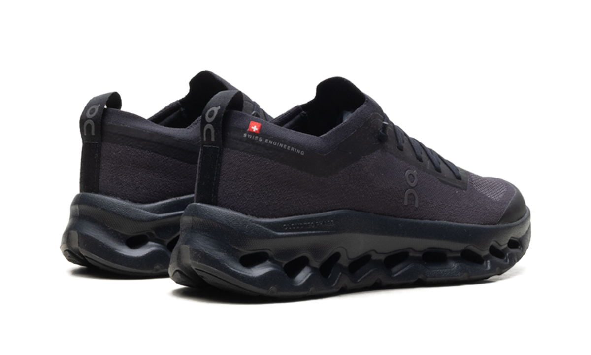 Cloudtilt Moon WMNS "Zendaya - Triple Black" 3WF30421043