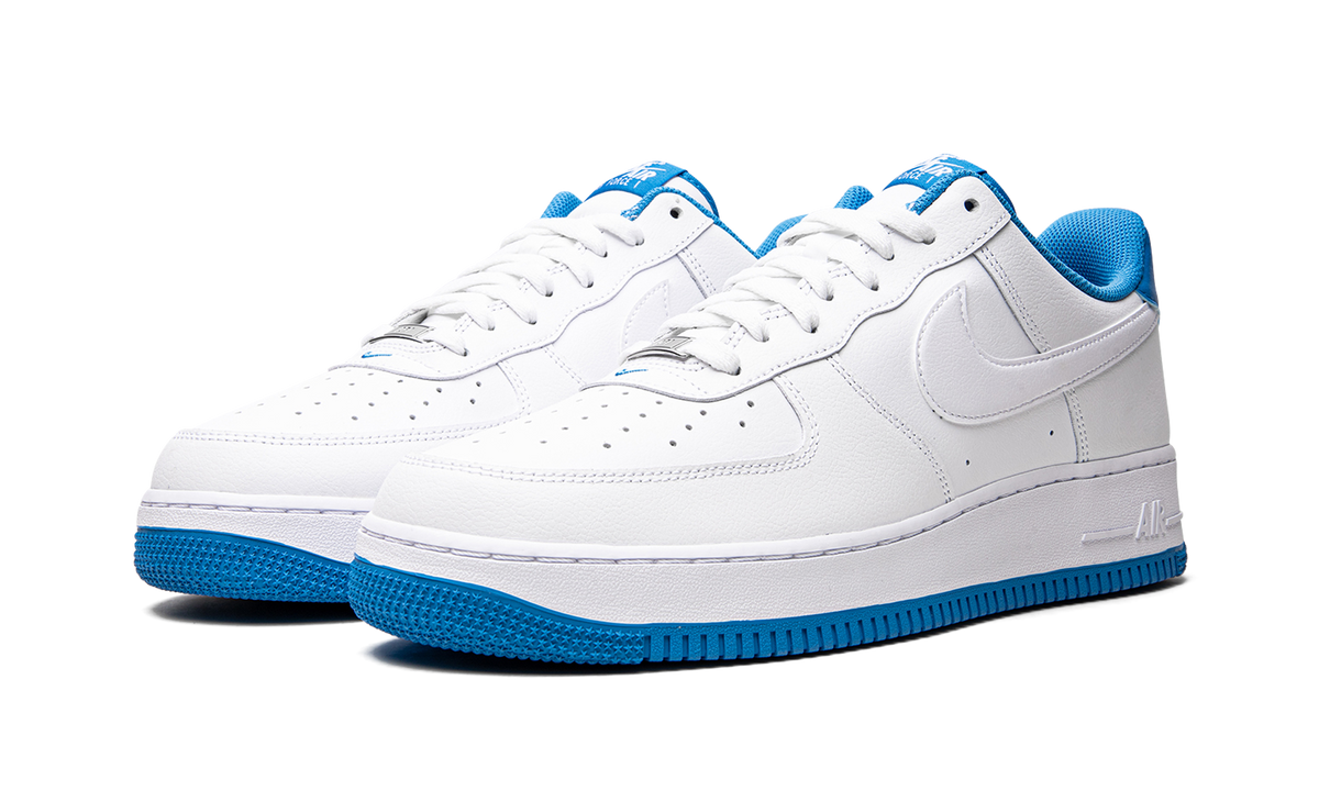 Air Force 1 '07 "White / Light Photo Blue" DR9867 101
