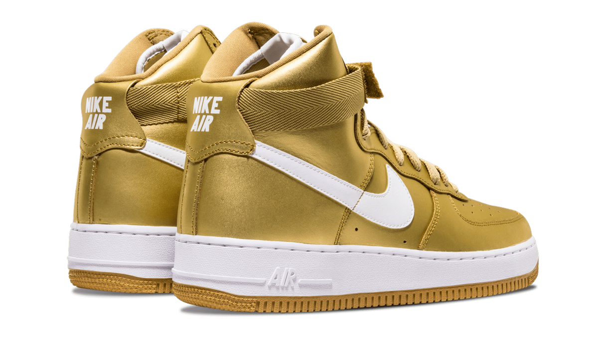 Air Force 1 High Retro QS "Metallic Gold" 823297 700