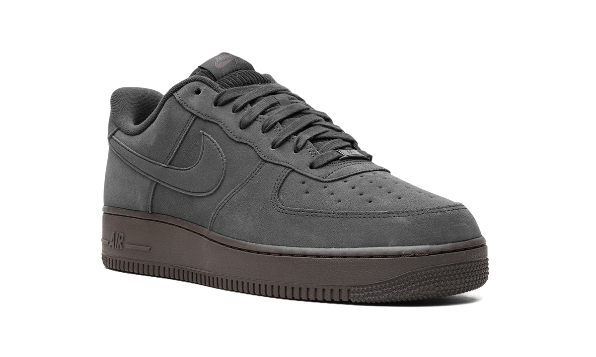 Air Force 1 "Dark Chocolate" DO6730 001