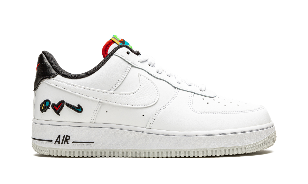 Air Force 1 Low LV8 "Peace, Love, Swoosh" DM8148 100