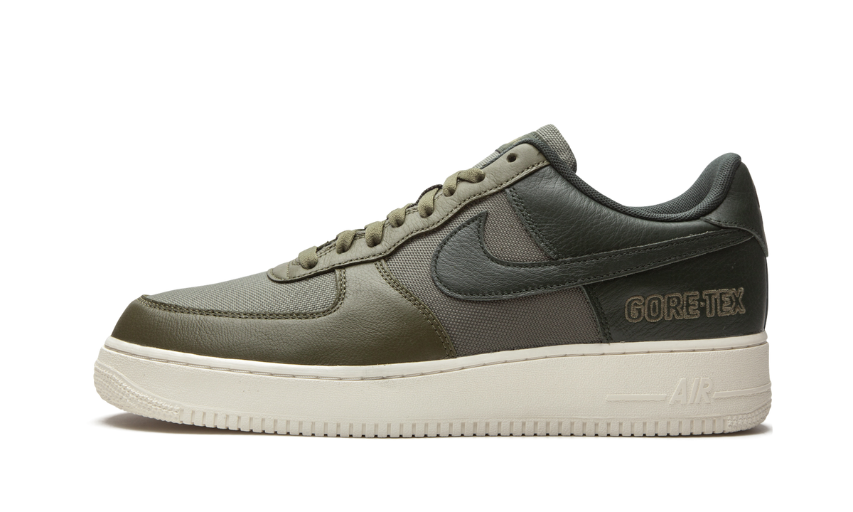 Air Force 1 Low Gore-Tex "Medium Olive" CT2858 200