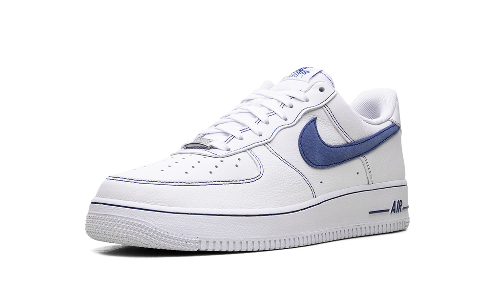 Air Force 1 '07 LV8 "White Deep Royal Contrast Stitch" HQ2037 100