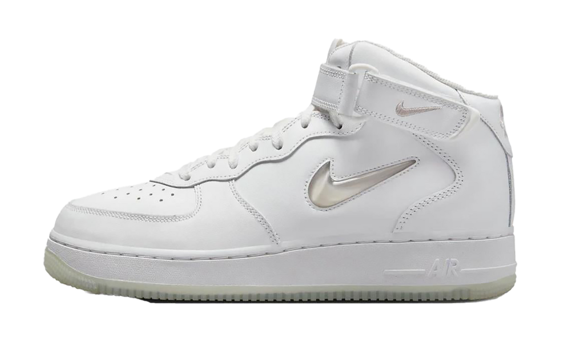 Air Force 1 Mid '07 "Color of the Month Summit White" DZ2672 101