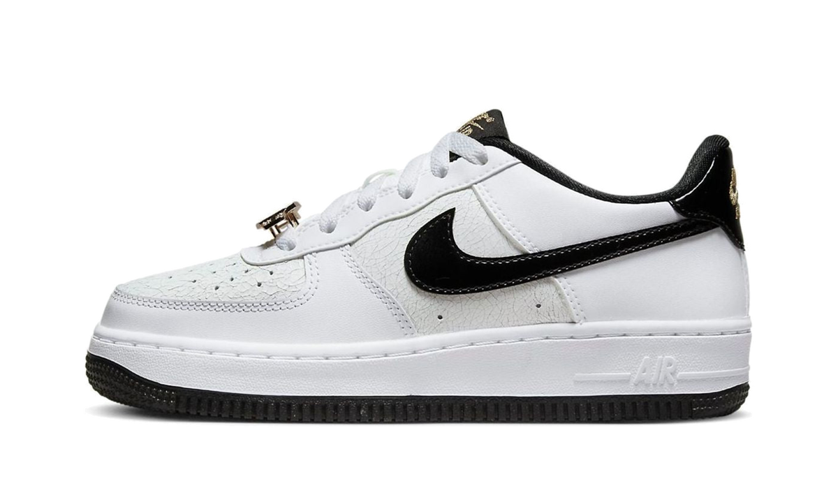 Air Force 1 LV8 GS "White / Black" DQ0300 100