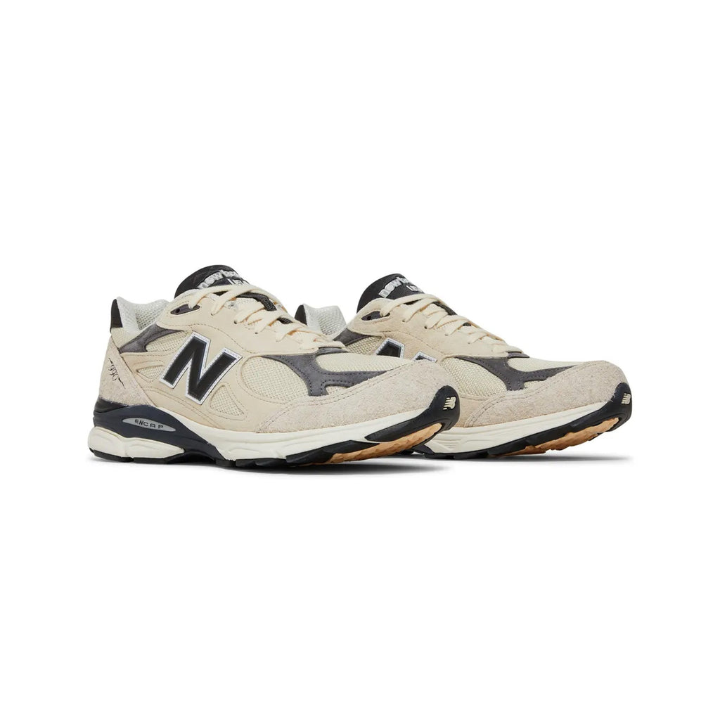 New Balance 990v3 MiUSA Teddy Santis 'Moonbeam' (2022)