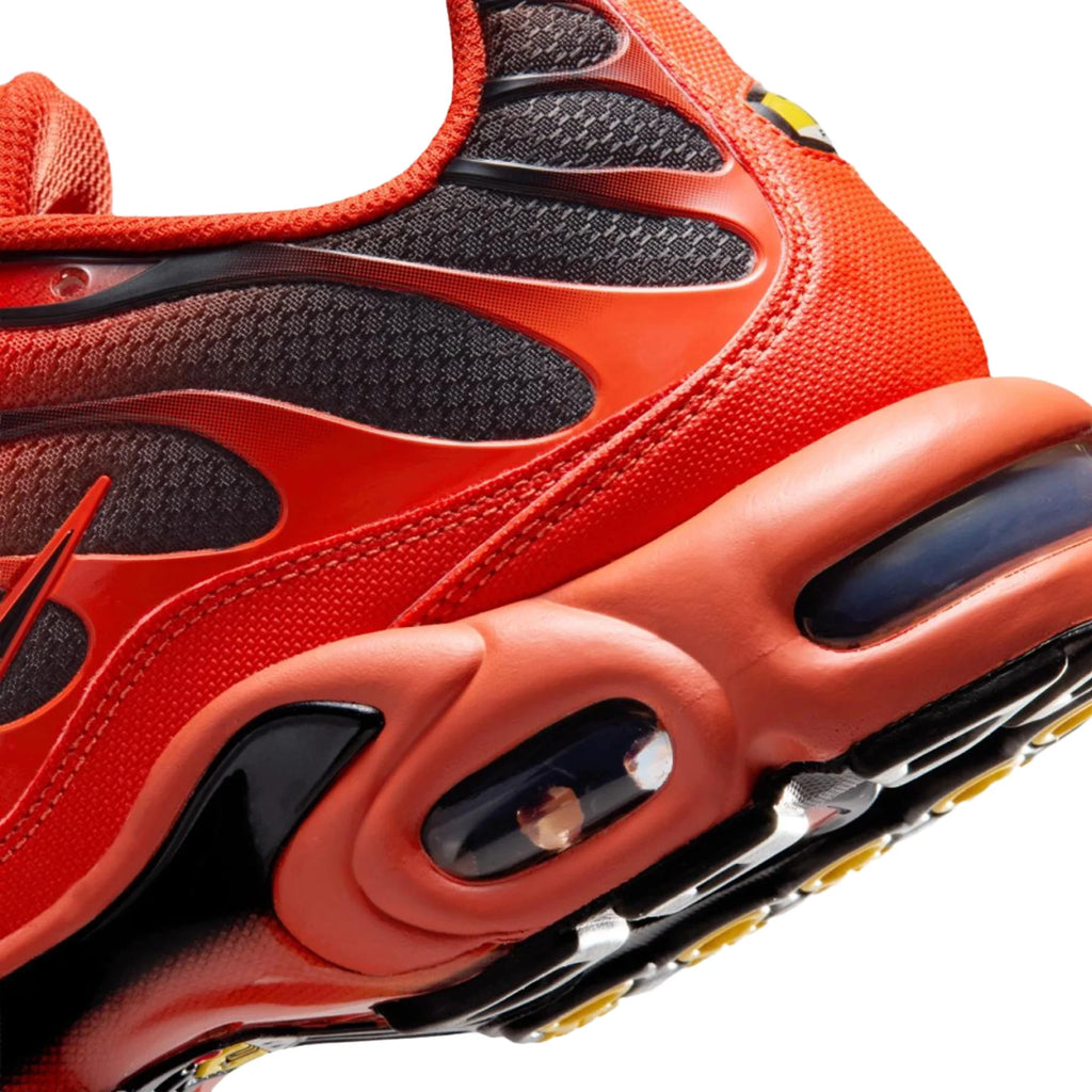 Nike Air Max Plus TN 'Picante Red Black'