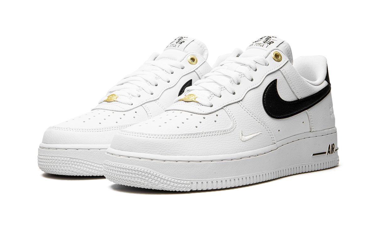 Air Force 1 ’07 LV8 "White / Black" DQ7658 100