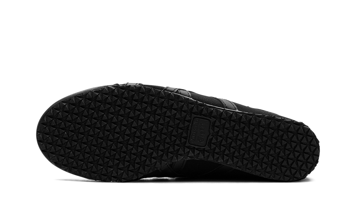 Mexico 66 Slip-On "Black" 1183A360 002