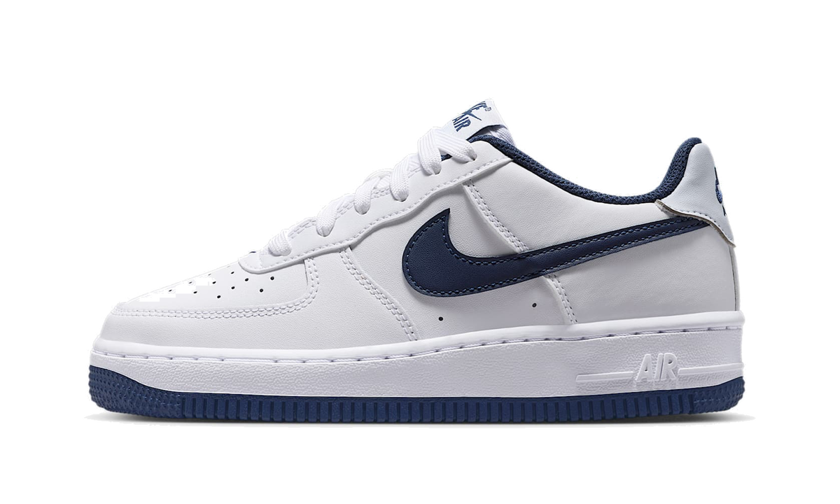 Air Force 1 Low GS "Football Grey / Midnight Navy" CT3839 111
