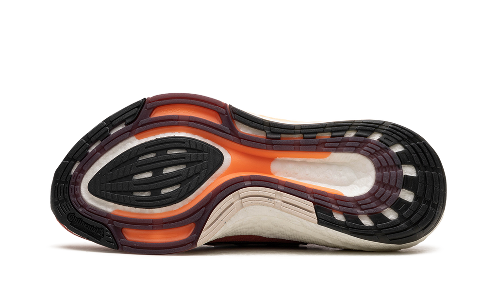 ULTRABOOST 22 WMNS "Wonder Red Bliss Orange" GX6670