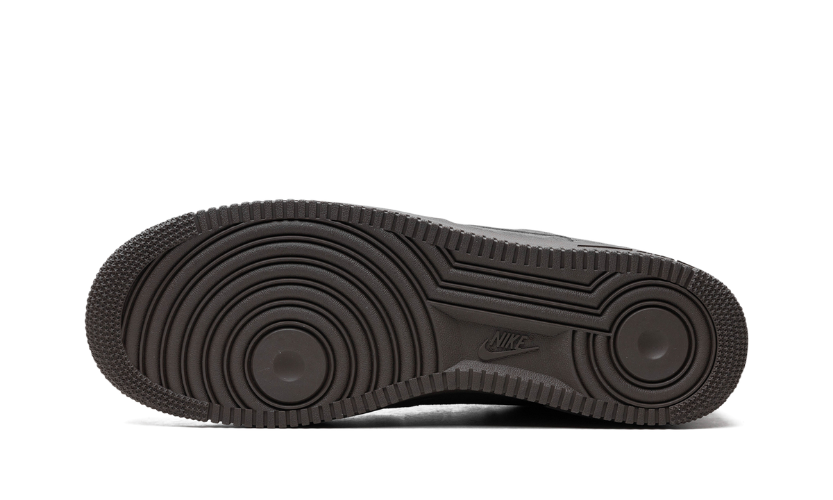 Air Force 1 "Dark Chocolate" DO6730 001