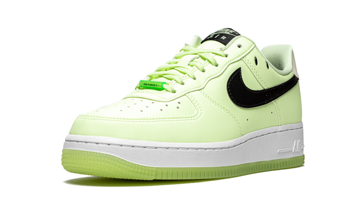 AIR FORCE 1 LO '07 LX MNS WMNS "Glow in the Dark - Have a Nike Day" CT3228 701
