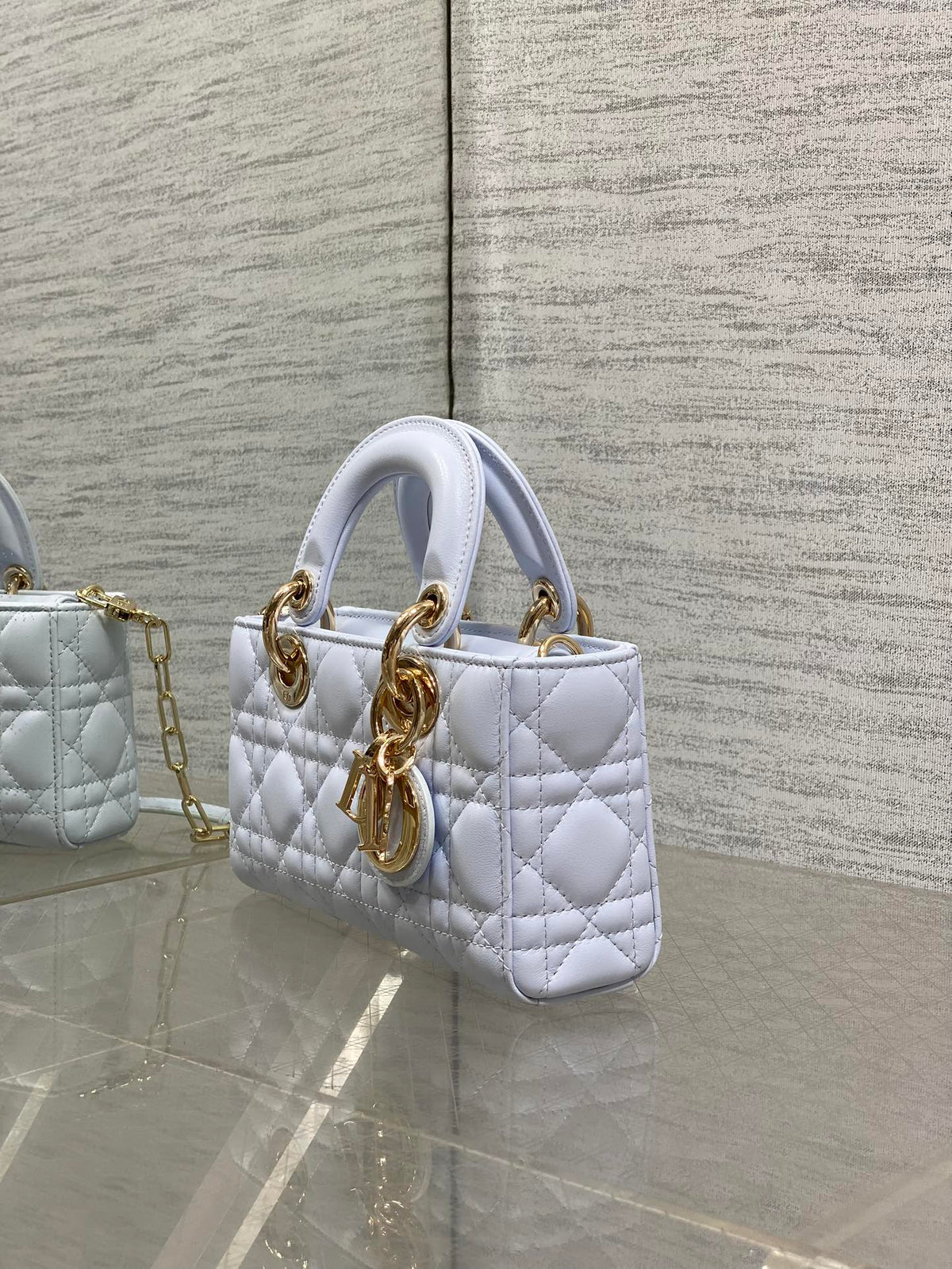 DIOR 25S SMALL LADY D‑JOY BAG 19 IN LIGHT BLUE CANNAGE CALFSKIN GOLD HARDWRE