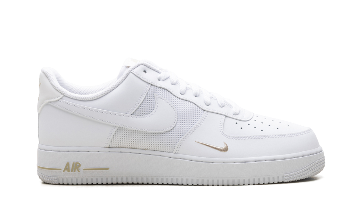 Air Force 1 Low "White Desert Khaki Mini Swoosh" IO1283 100