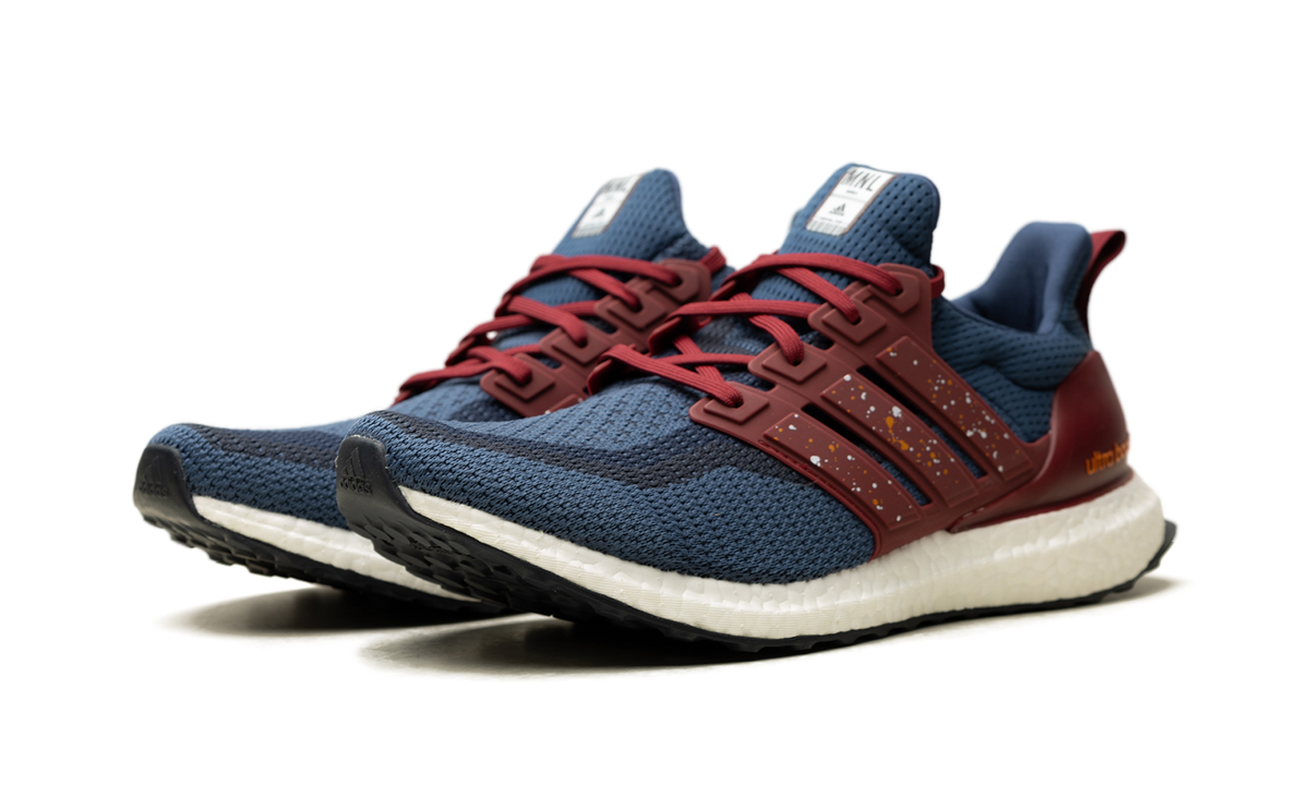 Ultraboost DNA CTY "Manila" FZ4861