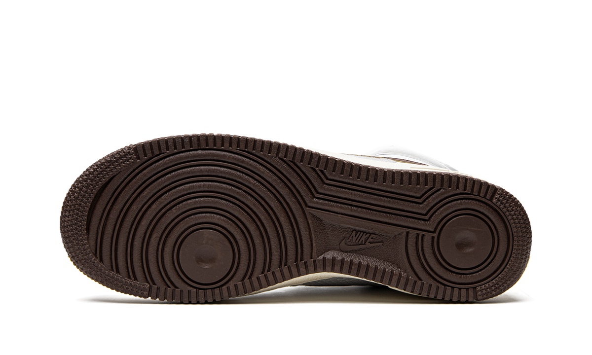 Air Force 1 High '07 "White Light Chocolate" DM0209 101