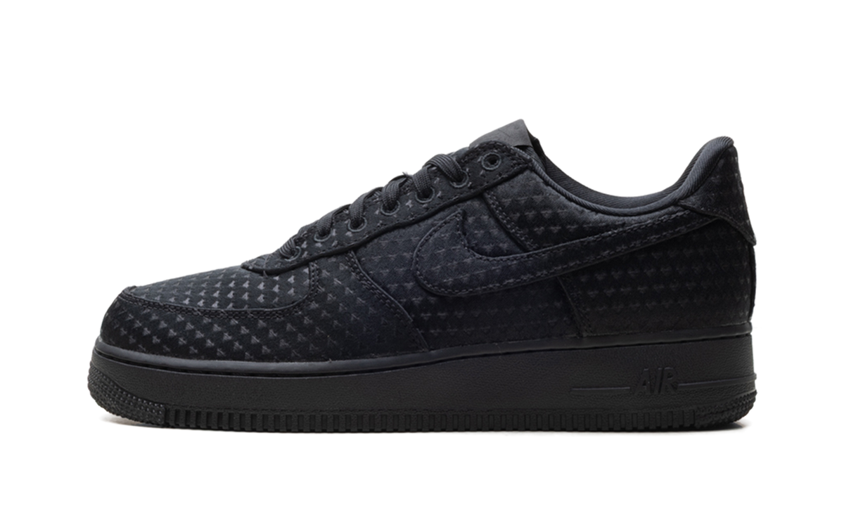 Air Force 1 Low WMNS "Valentine's Day - Triple Black" IQ9965 001