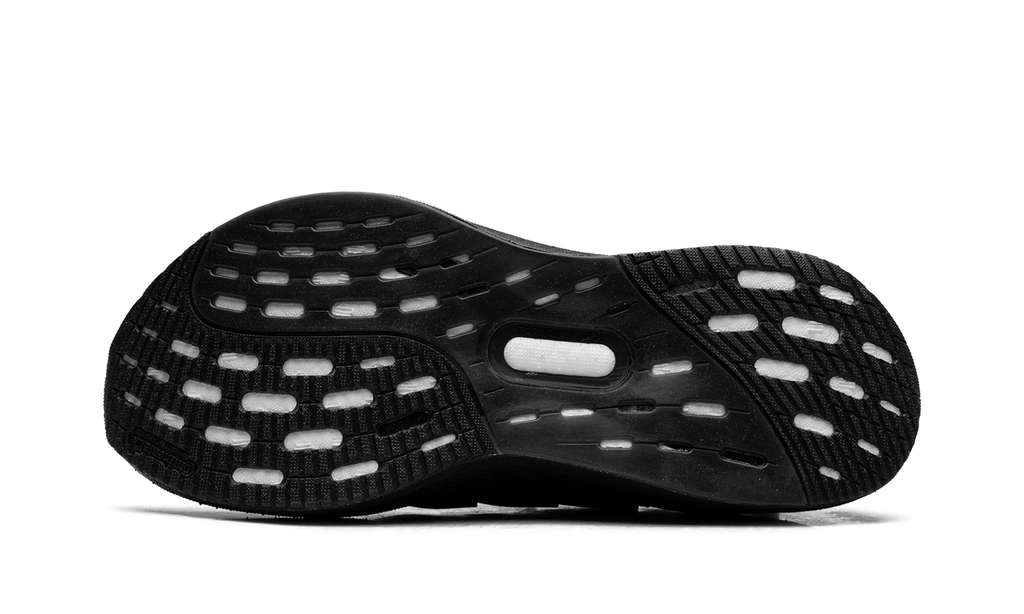 Ultraboost 5 WMNS "TRIPLE BLACK" ID8847
