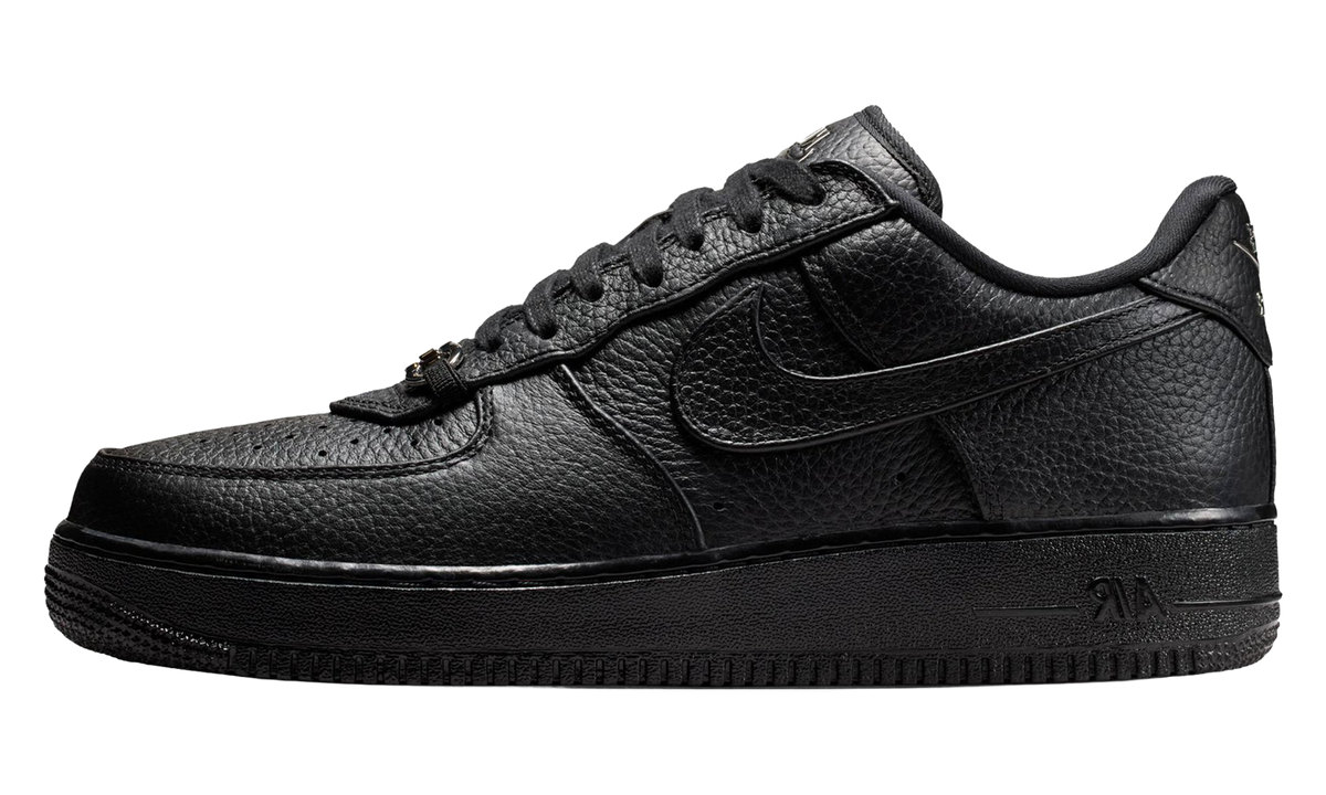 Air Force 1 Low "Black Leather" IM5754 001
