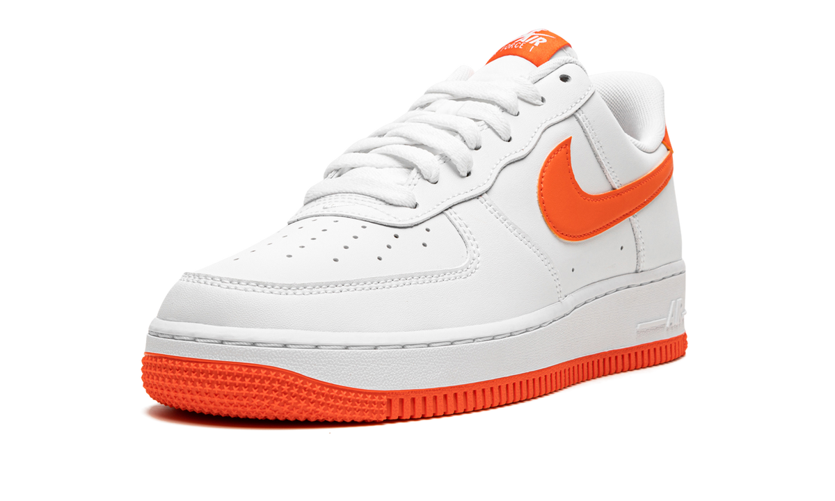 Air Force 1 '07 "Team Orange" DC2911 101
