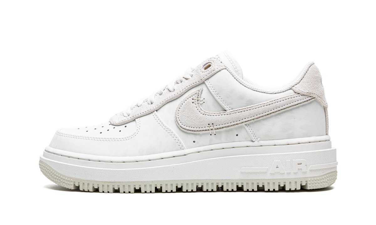Air Force 1 Luxe "Summit White" DD9605 100