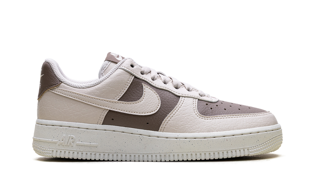 Air Force 1 Low '07 WMNS "Mink Brown Sail White Light Orewood Brown" IH0585 200