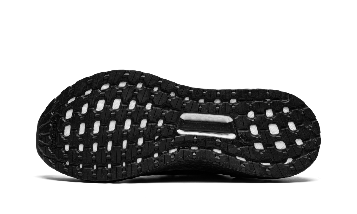 Ultraboost 20 X James Bond "No Time to Die - Triple Black" FY0645