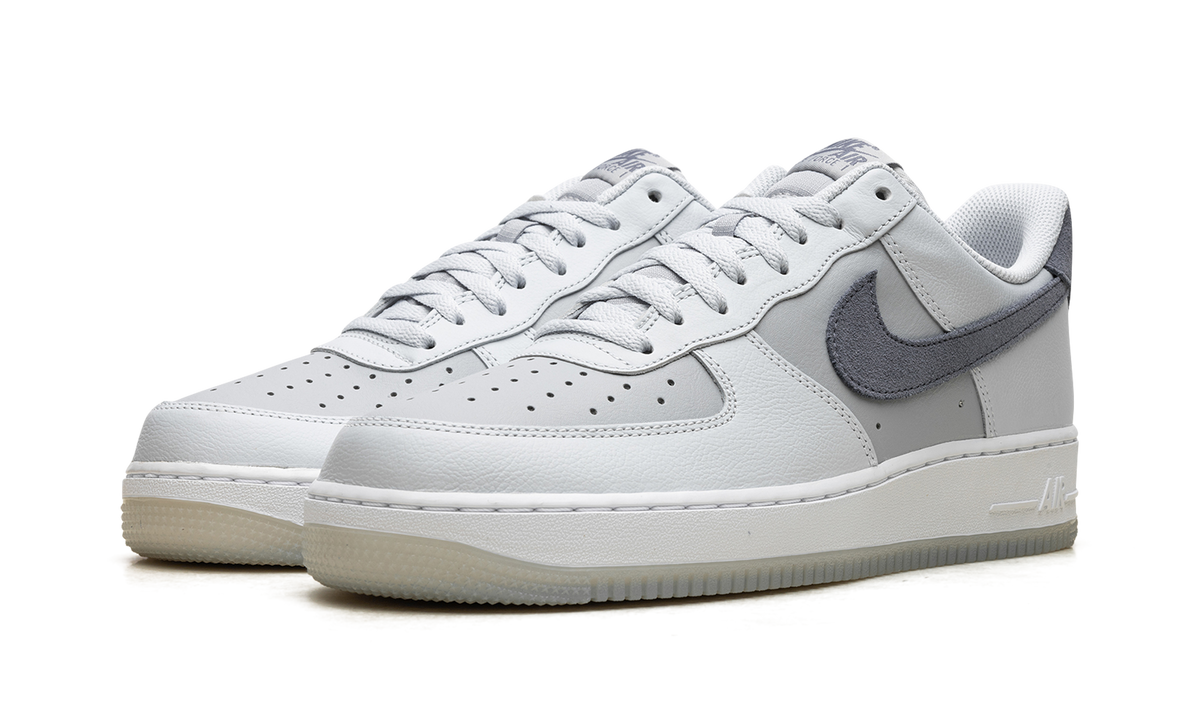 Air Force 1 '07 LV8 "Pure Platinum / Light Carbon" FJ4170 001
