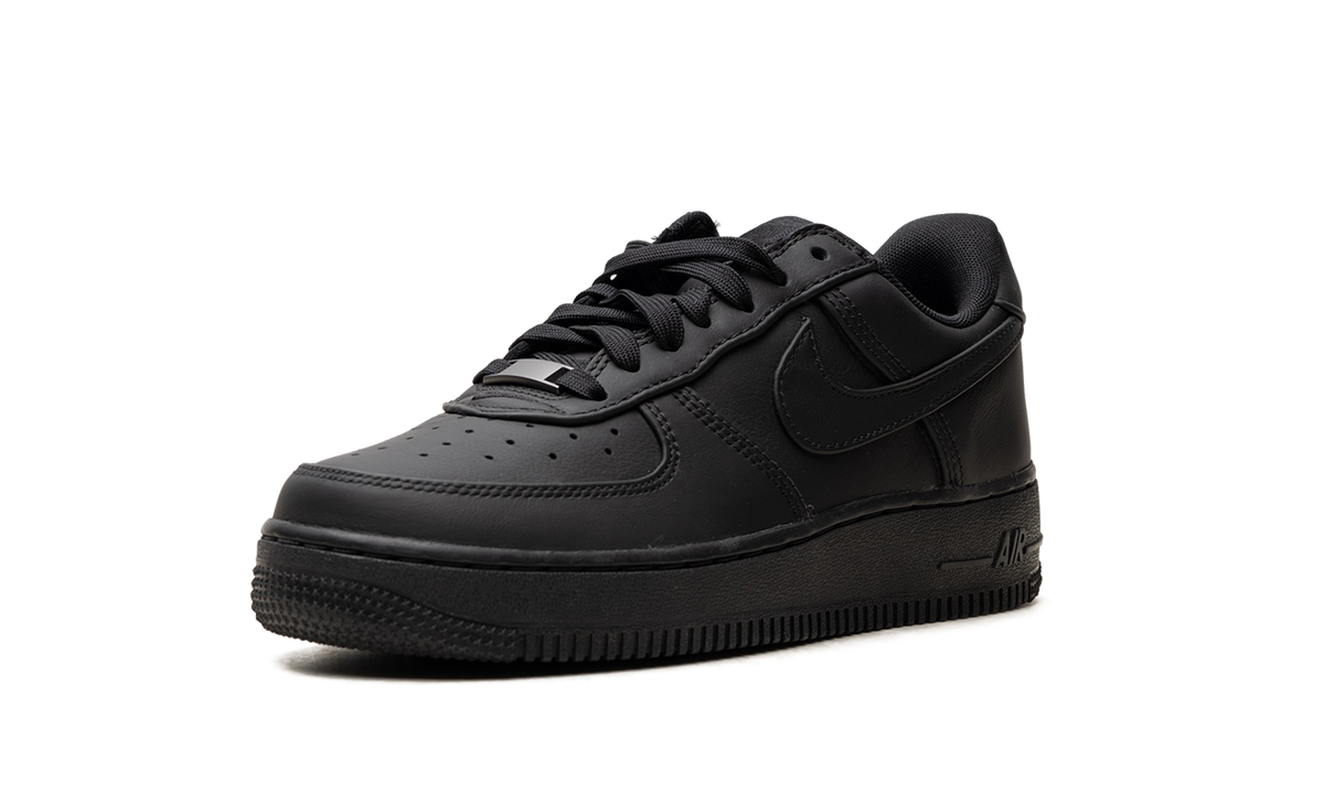 Air Force 1 Low Premium "Triple Black" IM3078 001