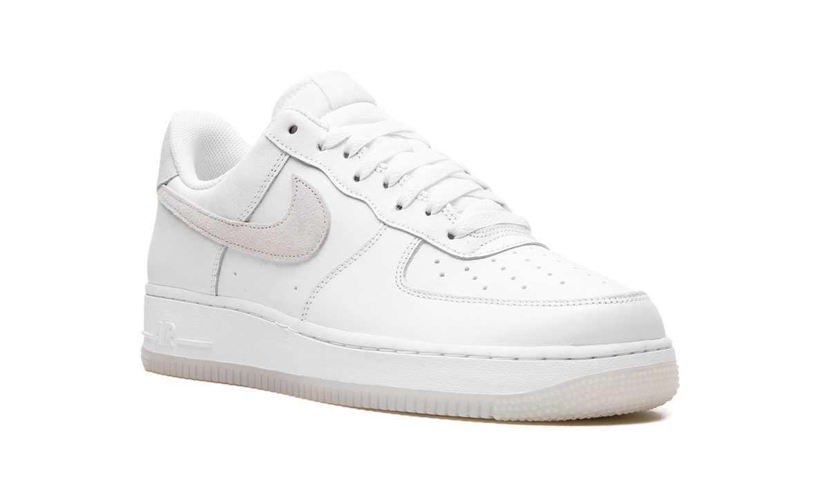 Air Force 1 '07 LV8 "Summit White" FN5832 100