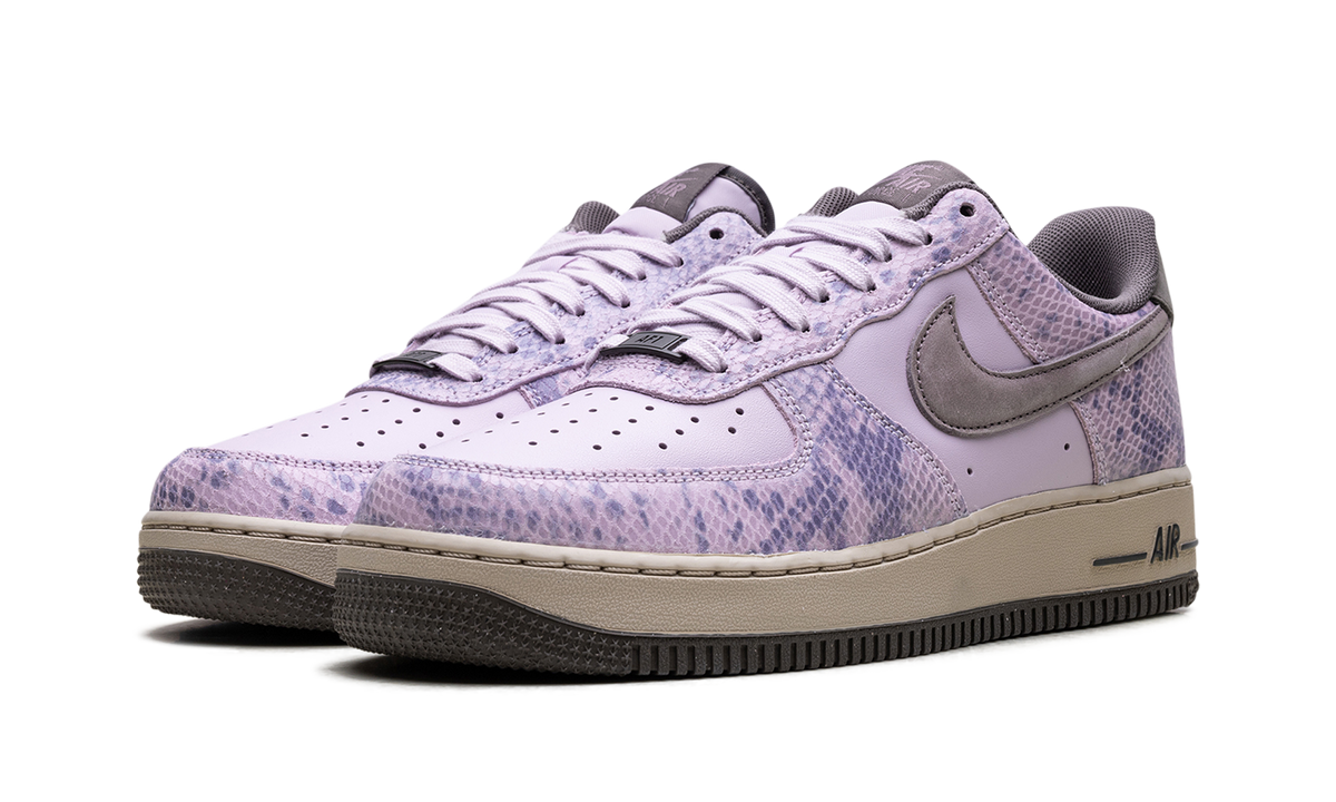 Air Force 1 Low "Purple Snakeskin" HF2898 500