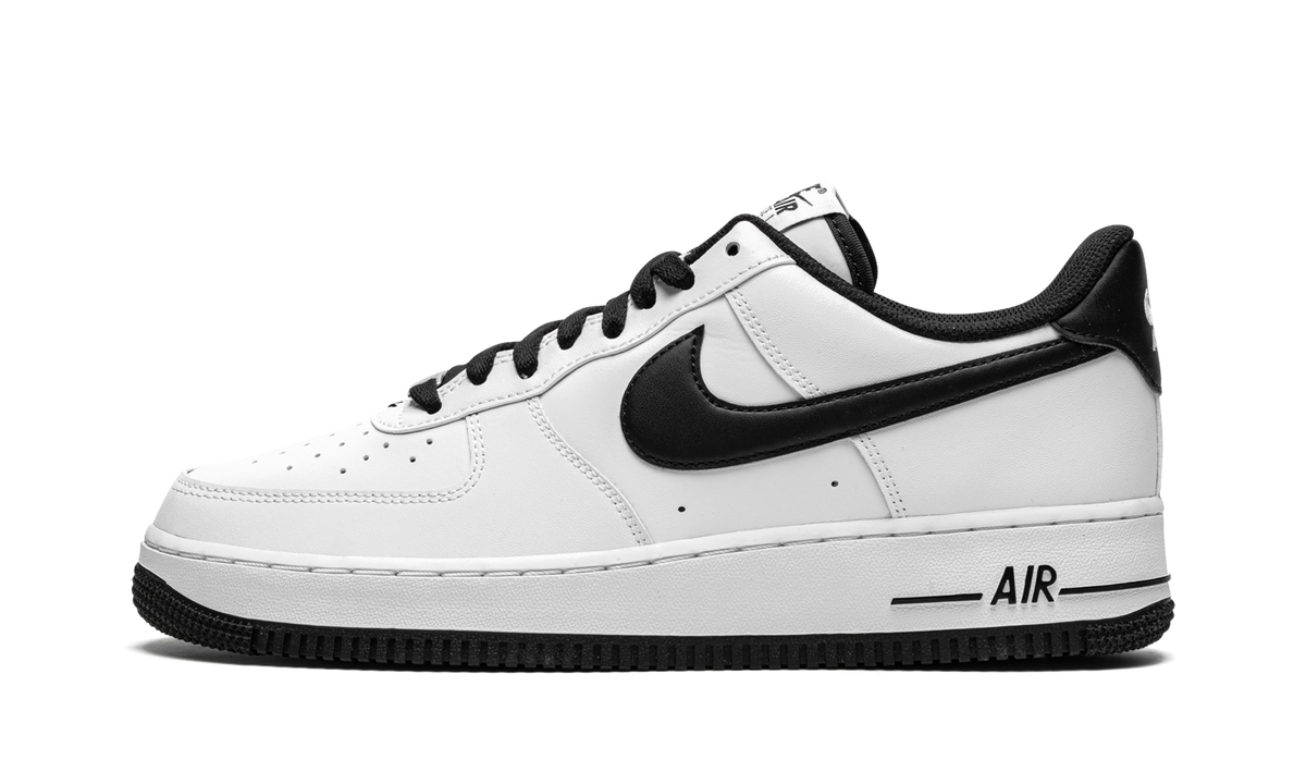 Air Force 1 '07 "White / Black" DH7561 102
