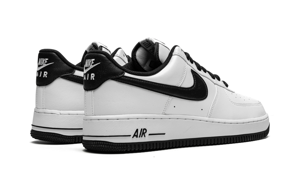 Air Force 1 '07 "White / Black" DH7561 102