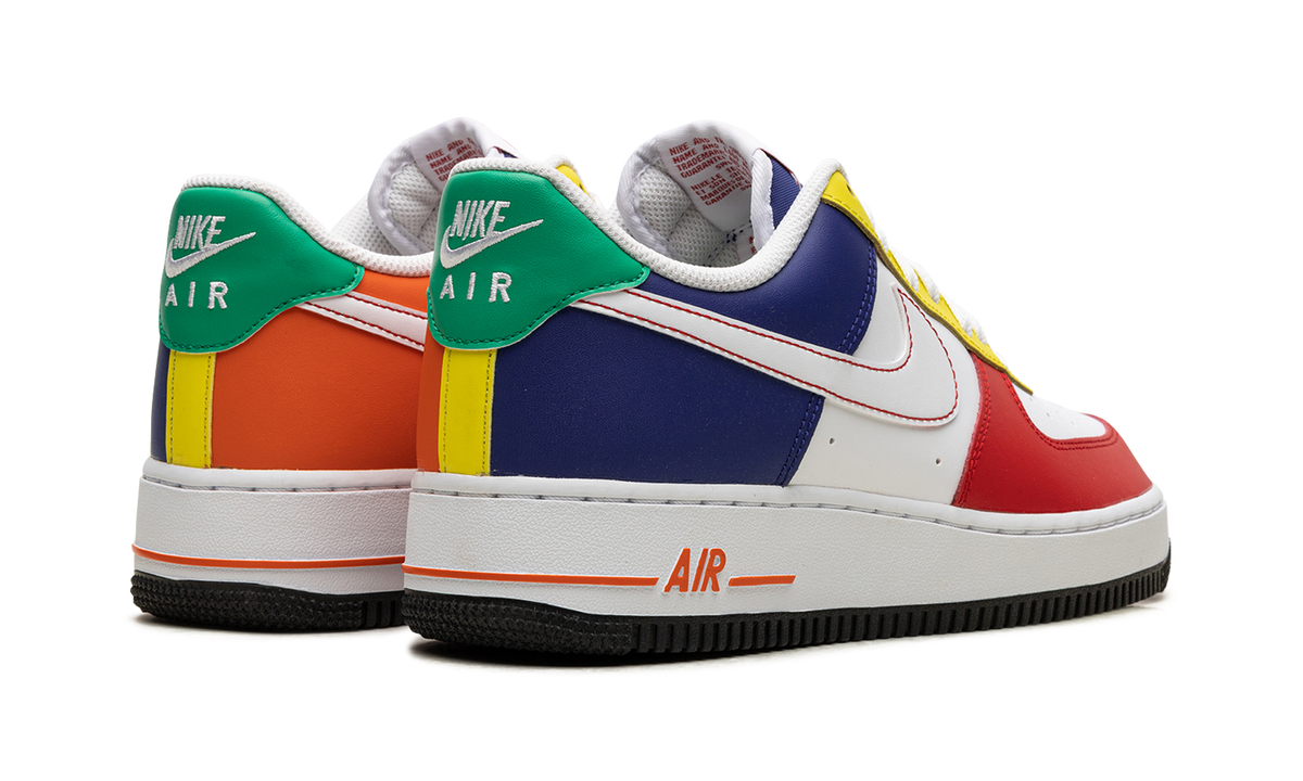 Air Force 1 Low "Rubik's Cube" FN6840 657