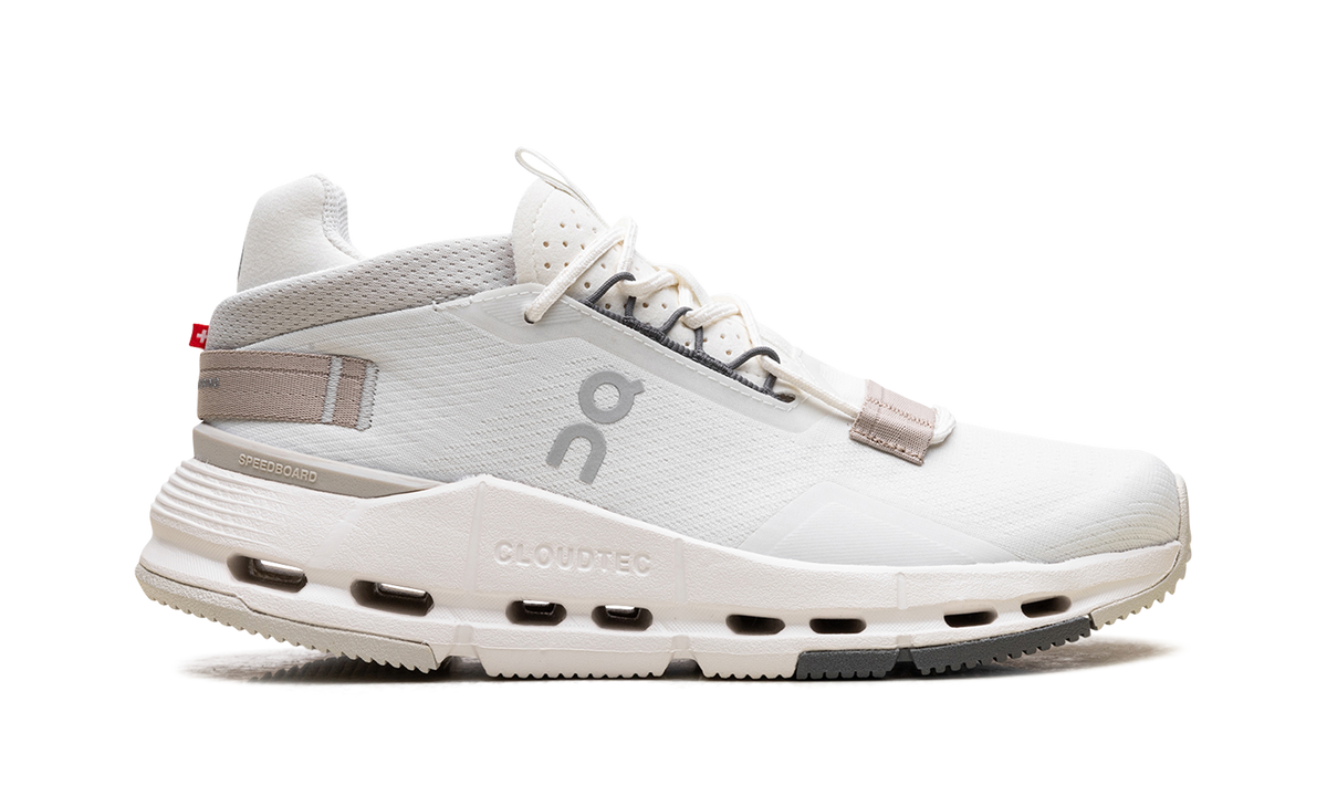 Cloudnova 2 WMNS "Ice Sand" 3WE30222053